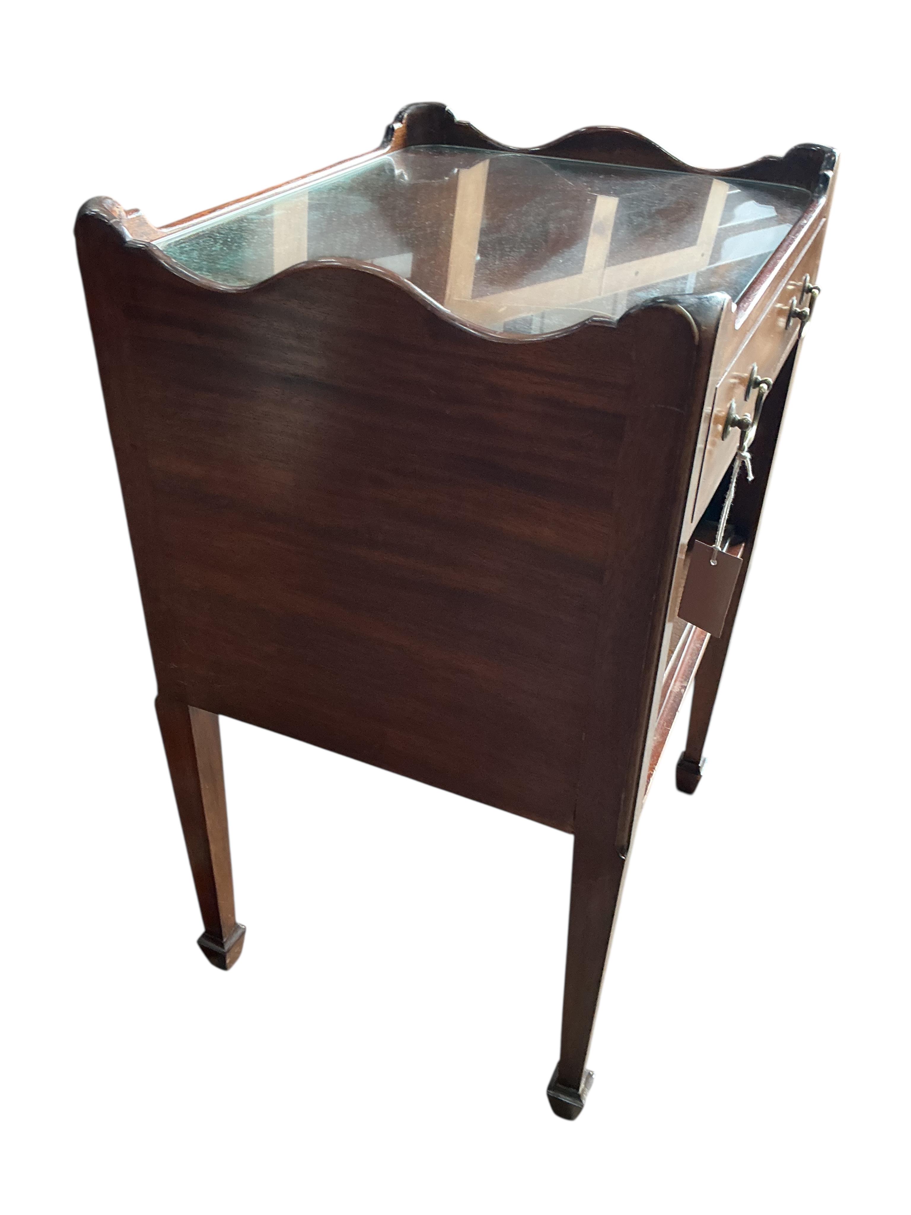A pair of reproduction George III style mahogany tray top bedside tables, width 50cm, depth 42cm, height 76cm
